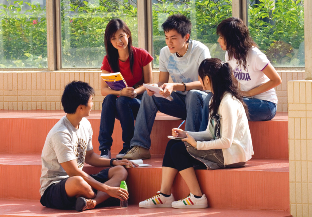 Founded the College of International Education which launched HKBU Associate Degree Programme.