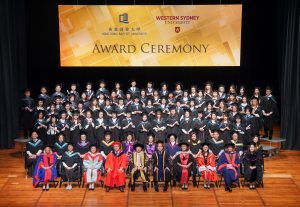 浸大持續教育學院與西悉尼大學(Western Sydney University)合辦的Master of Nursing(Clinical Leadership) 碩士學位課程日前舉辦學位頒授典禮，逾150位畢業生獲頒授碩士學位。