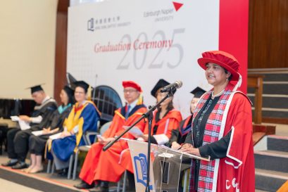 愛丁堡龍比亞大學常務副校長Nazira Karodia感謝SCE的支持，對畢業生取得的卓越成績表示讚許。