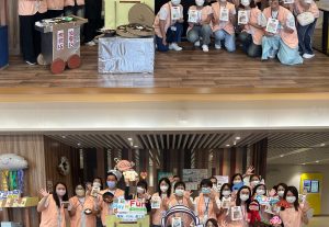 學院幼兒及基礎教育部早前於香港兒童醫院病人資源中心舉辦「童玩．FUN」義工日。