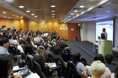 持續教育學院舉辦迎新活動歡迎逾 3,100 位新生開展 2025/26 新學年。