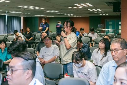 在问答环节中，有同学向古先生问及未来Z世代所需要的技能。