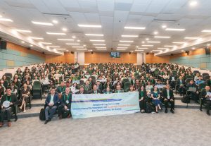 研讨会汇聚逾400名全球参加者，进行跨学科交流。