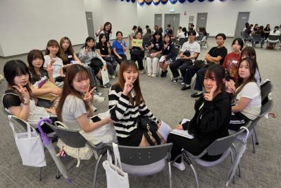 学部为新生提供多项活动体验，包括安排分组游戏促进互相交流和认识，以建立归属感。